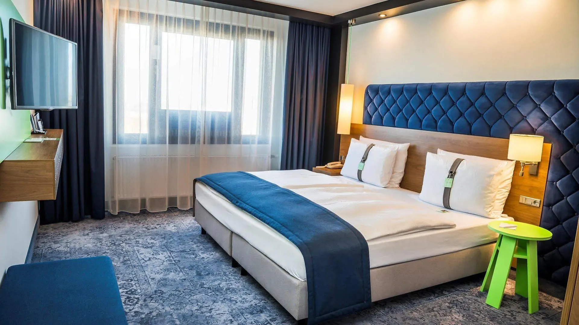 **** Hotel Holiday Inn Stuttgart By Ihg Duitsland