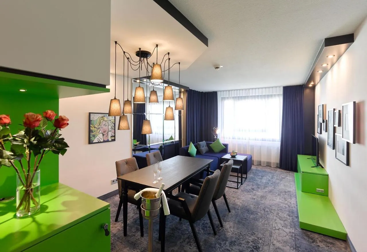 **** Hotel Holiday Inn Stuttgart By Ihg Alemanha