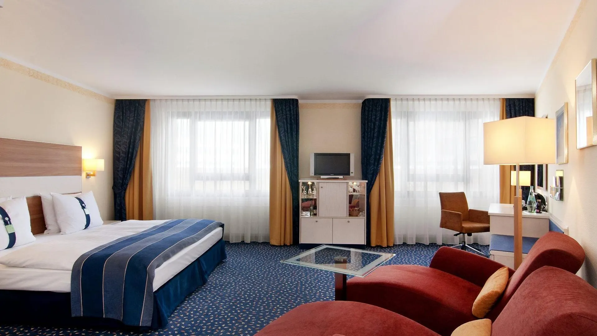 Holiday Inn Stuttgart By Ihg Hotel